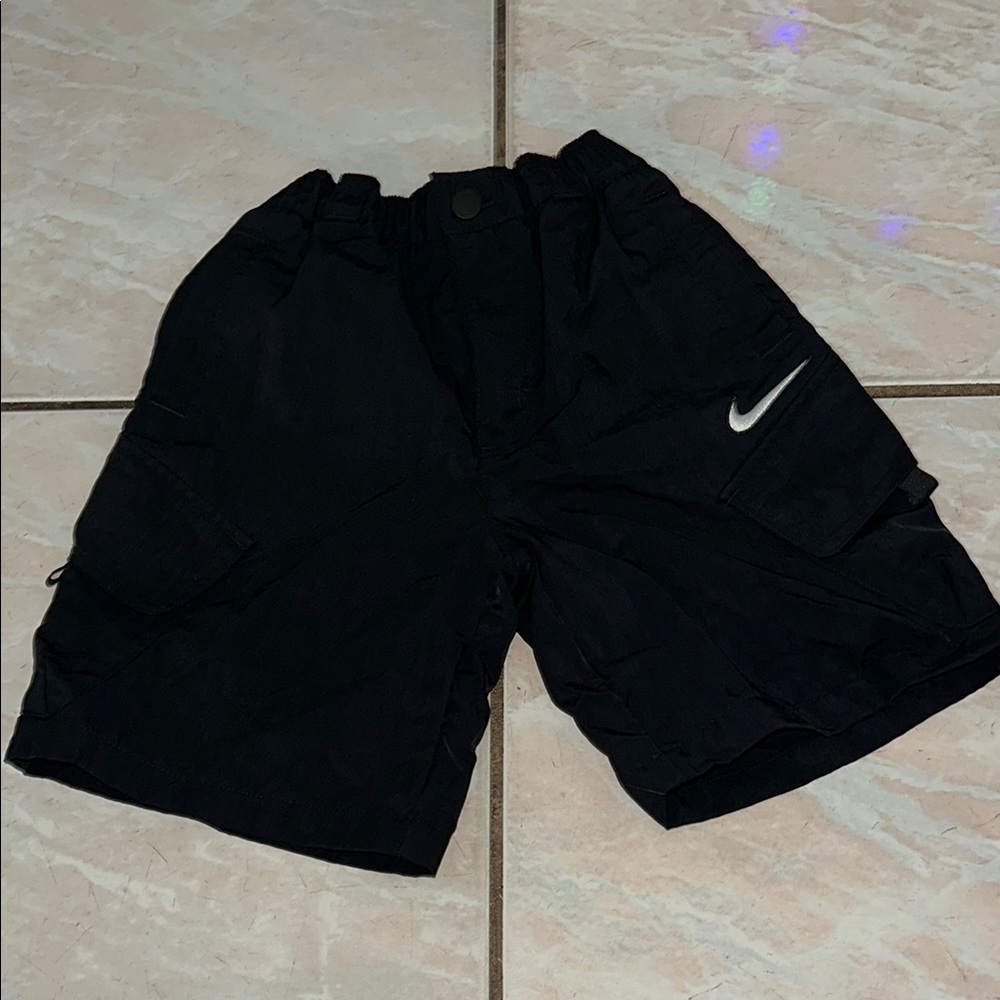 Nike Men's Black Cargo Shorts